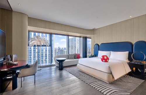Siming Hotel | Discover W-Xiamen: Oceanfront Retreat with Happy Hour Perks