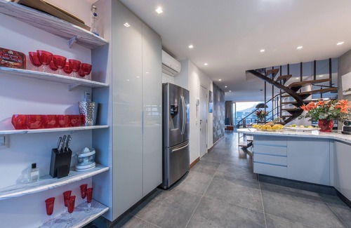 Copacabana Apartment | Outstanding 3 Bedroom Ipanema Retreat with Private Pool
