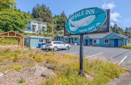 Depoe Bay Apartment | Experience Oceanfront Bliss at W4 - Blue @ Whale Inn