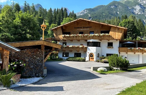 Leutasch Apartment | Discover W8 Haus Ganghofer: Rated 9.5, Pet & Child Friendly