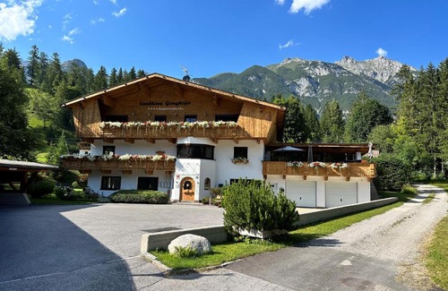 Leutasch Apartment | Discover W8 Haus Ganghofer: Rated 9.5, Pet & Child Friendly