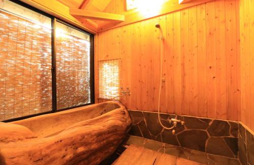 Miyanoura House | Explore Wa no Cottage Sen-no-ie: Family-Friendly Retreat