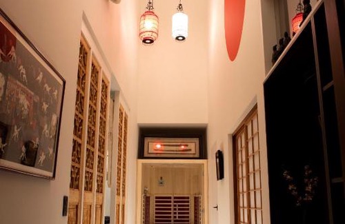 Grote-Brogel Bed & Breakfast | Discover Wabi Sabi B&B: Oceanfront Bliss with Hot Tub