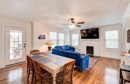 Austin Ave. House | Family-Friendly Waco Vacation Rental Near Magnolia Market