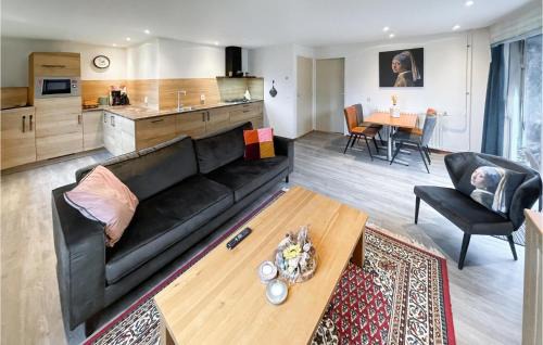 Paesens-Moddergat House | Waddenzee: Family-Friendly Retreat with High Ratings