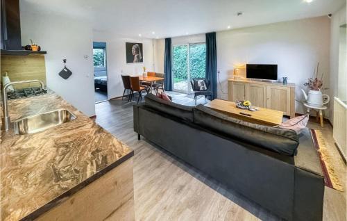 Paesens-Moddergat House | Waddenzee: Family-Friendly Retreat with High Ratings