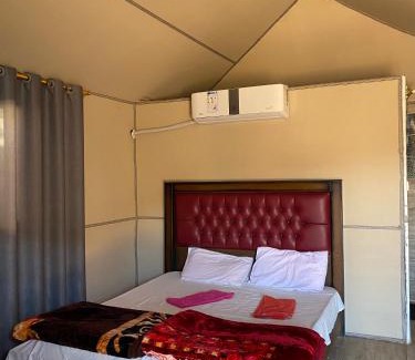 Wadi Rum House | Discover Wadi Rum Land Mars: 4-Star Pet-Friendly Retreat