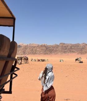 Wadi Rum Apartment | Top-Rated Wadi Rum Oday Luxury Camp with Family Amenities