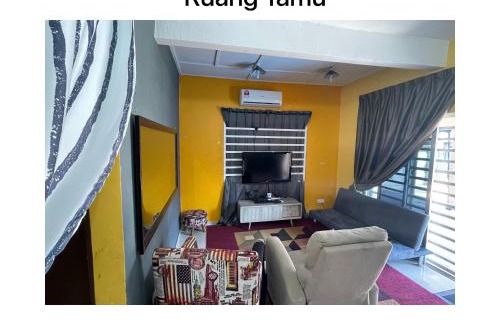 Kampung Kempadang House | Relax at Wafiy No.47: Family-Friendly with Pool Access