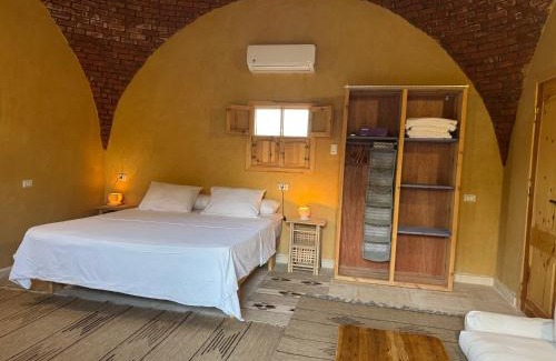 Siwa House | Discover WAFLA: Oceanfront Getaway with Pet-Friendly Amenities