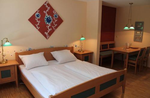 Fichtelberg Hotel | Relax at WAGNERS Hotel Schönblick with Oceanfront Views