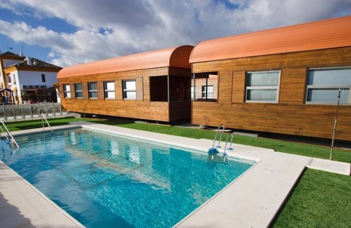 Olvera House | Cozy Wagon House Vía Verde de la Sierra with Breakfast