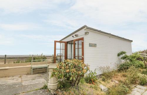 Southerness House | Discover Pet-Friendly Wagtail Cottage - A 4-Star Retreat