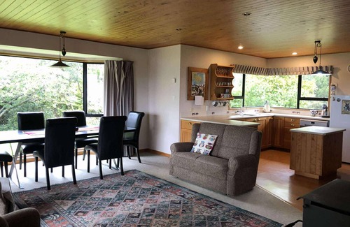 Wainui House | Wainui with Akaroa harbour views