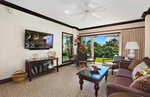 Wailua Apartment | Seaside Serenity at Waipouli Beach Resort with Pool View