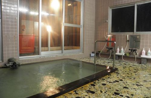 Togura Kamiyamada Onsen Hotel | Discover Wakanoyu: Accessible Stay with Breakfast & Hot Tub