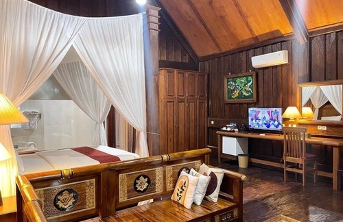 Patuno Hotel | Discover Wakatobi Patuno Resort: Family-Friendly Retreat