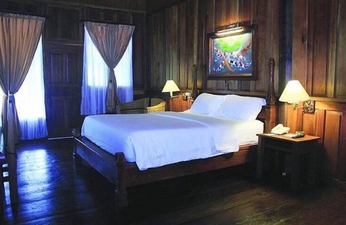Patuno Hotel | Discover Wakatobi Patuno Resort: Family-Friendly Retreat