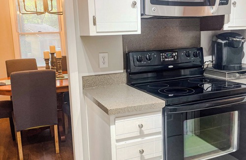 Waxhaw House | Experience Comfort in Waxhaw with Pet-Friendly Amenities