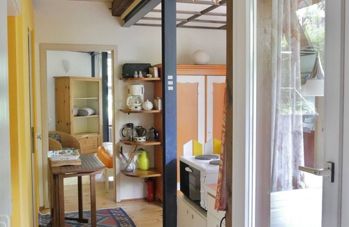 Staad Apartment | Wake up to the sound of waves and fall asleep to the sound of waves! 5 min to the lake