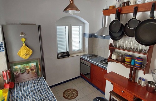 Cove Makarac (Milna) Apartment | Wake Up to Ocean Sounds and Dive into Crystal Clear Waters