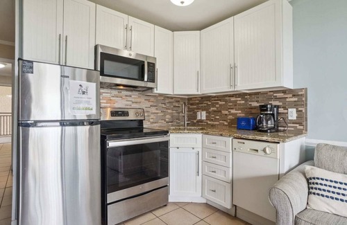 Hilton Head Island Villa | Oceanfront Seaside Villa 225 with Pool & Ocean Views