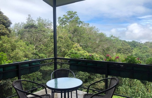 Monteverde Apartment | Fig Tree #3 - Chic Apartment with Private Balcony