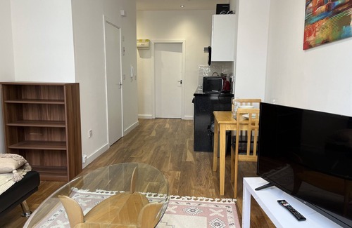 Wakefield Apartment | Discover Wakefield City Centre: Cozy One Bedroom Retreat