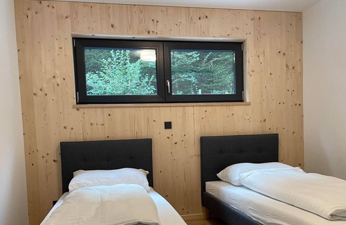 Rum Apartment | Cozy Waldblick Apartment with Ocean Views and Family Amenities