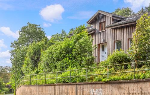 Gluecksburg Apartment | Experience Family-Friendly Comfort at Waldblick Hotel