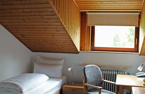 Schernfeld Hotel | Eco-Friendly Waldgasthof Geländer - Guest Rated 9/10!