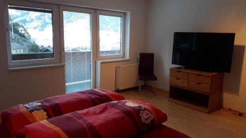 Matrei in Osttirol Apartment | Waldhäusl: Oceanfront Retreat with Exceptional Guest Rating