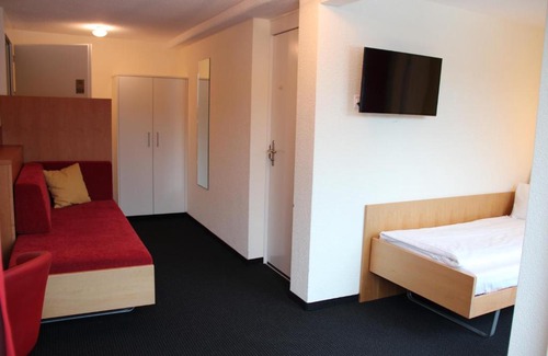Gwatt Hotel | Unforgettable Stay at Waldhaus Hotel in Deltapark Vitalresort