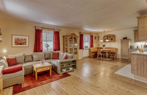 Drachselsried House | Inviting Waldhaus Sonnenberg Apartment with Pet-Friendly Perks