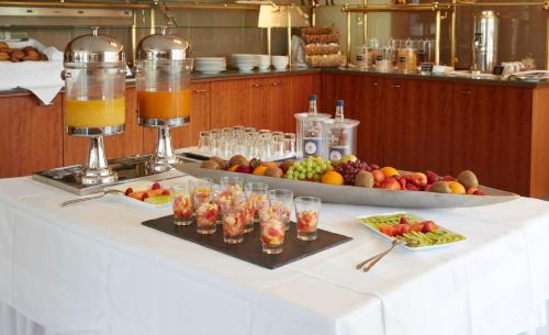 Holzhausen-Externsteine Hotel | Inviting Waldhotel Bärenstein: Relax by the Pool & Spa