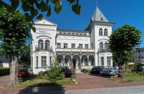Seeheilbad Graal-Muritz Hotel | Discover Waldhotel: Highly Rated Stay with Family Amenities