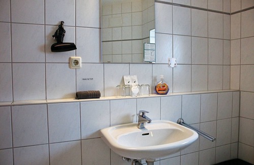 Lichtetal am Rennsteig Hotel | Relax at Waldhotel Feldbachtal with Spa and Family Amenities