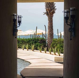 Pedregal Resort | Elevate Your Stay at Waldorf Astoria Los Cabos Pedregal