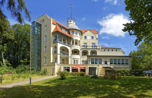 Koserow Hotel | Oceanfront Escape at Waldschloss Parow - Rated 8/10
