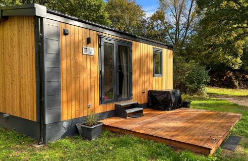 Wemding Apartment | Waldseechalet Julius - Family-Friendly Retreat in Wemding