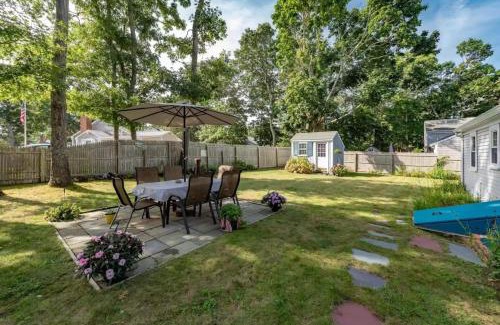 South Yarmouth House | Convenient Stay Steps from Private Beach Access