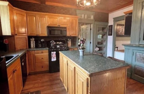 Waynesboro House | Downtown Escape with Game Room, Gym & Fire Pit Access!