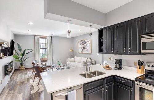 Downtown Charleston Apartment | Historic 2-Bedroom Retreat on King St - Perfect for Families!