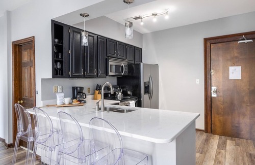 Downtown Charleston Apartment | Historic 2-Bedroom Retreat on King St - Perfect for Families!