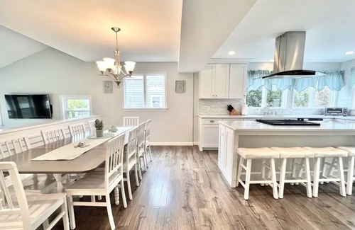 Popponesset House | Modern Oceanfront Home Near Beach, Dining & Mini-Golf!