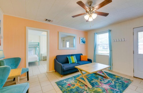 Fulton House | Charming Rockport Townhome - Steps from Aransas Bay!