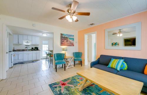 Fulton House | Charming Rockport Townhome - Steps from Aransas Bay!