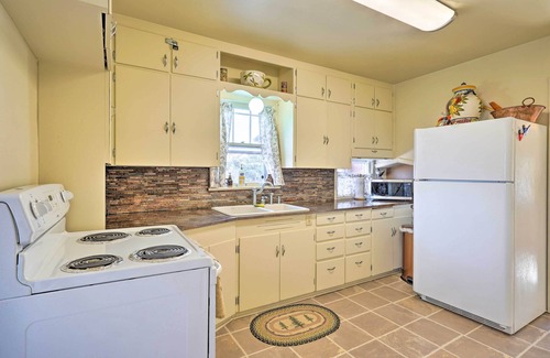 Canon City House | Pet-Friendly Retreat Near Royal Gorge Bridge - Rated 9/10!