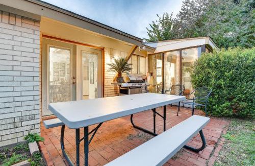 Arlington House | Inviting Arlington Home: Steps from AT&T Stadium & Spa