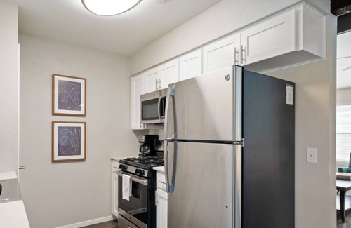 Zilker Apartment | Walk to Barton Springs | Guest Rated 10/10 & Pet Friendly